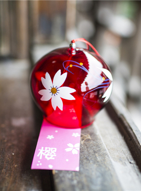 爱逛街为您找到日式陶瓷风铃相关的宝贝,您可以在下面的板块中挑选