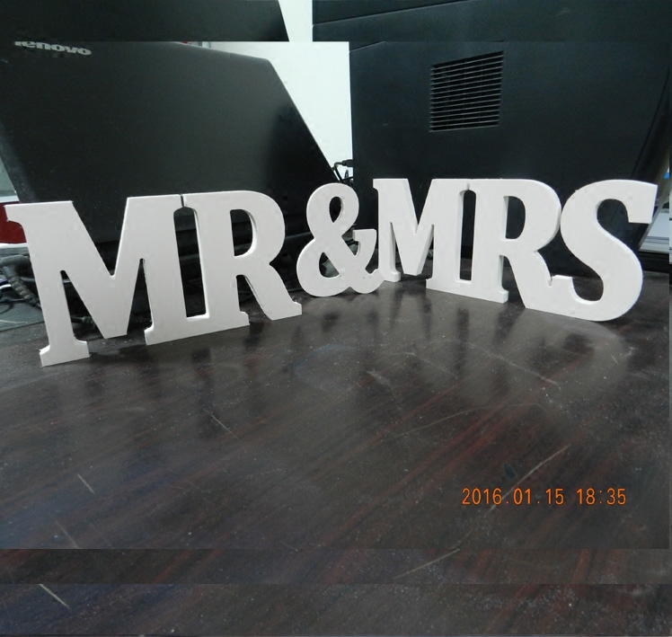 MR&MRS 摆拍道具婚庆背景板雪弗板 英文立体字母婚礼庆签到台装饰 Изображение 1
