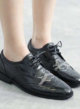 爱逛街为您找到复古皮带扣单鞋相关的宝贝,您可以在下面的板块中挑选