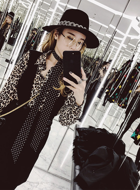 00       张悦儿masami   发布了  来啊宝宝们 一起装嫩啦 这款略带