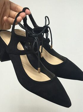 爱逛街为您找到包头凉鞋相关的宝贝,您可以在下面的板块中挑选喜欢的