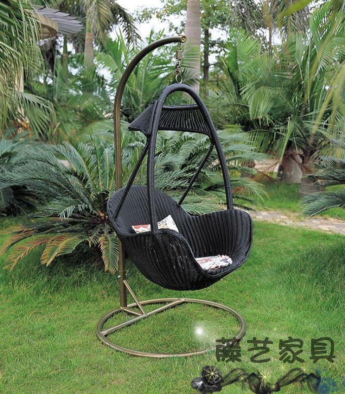 

Кресло-качалка Rattan Furniture