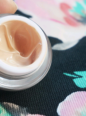 瑞士琉璃霜美白提亮/修容遮瑕 修复激素脸 防晒养肤粉底霜5ml小样