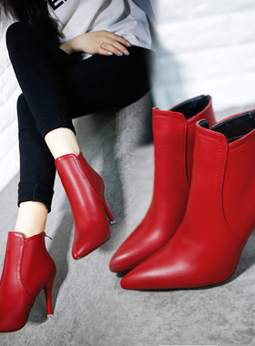 发布了  欧美2016秋冬新款高跟短靴尖头细跟马丁靴及踝靴女鞋冬靴红色
