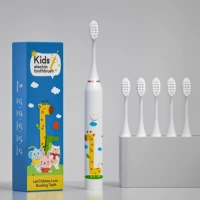 Зарядка жирафа шесть голов кистей