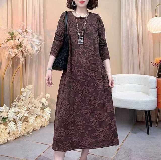 High-end three-dimensional rose fashionable retro dress with large size Chinese style mother dress autumn and winter temperament elegant dress