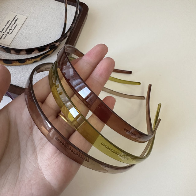 Korean new retro leopard print Internet celebrity versatile glasses thin hair hoop non-slip toothed new women's hairpin headband hair press