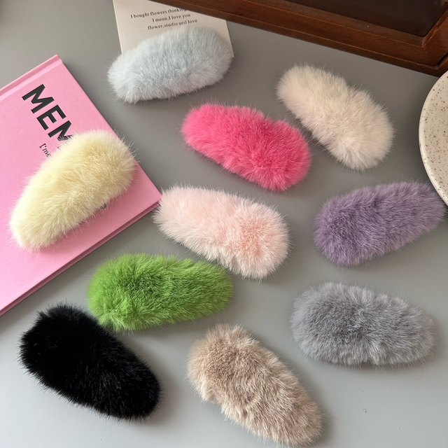 New autumn and winter style fluffy and soft ins big hair clip Korean super fairy plush hair accessories cute girl bb edge clip
