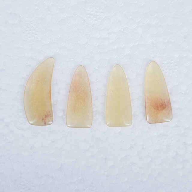 Premium natural ox horns, guzheng nails made of sheep horns, double-sided arcs, hand-polished guzheng accents