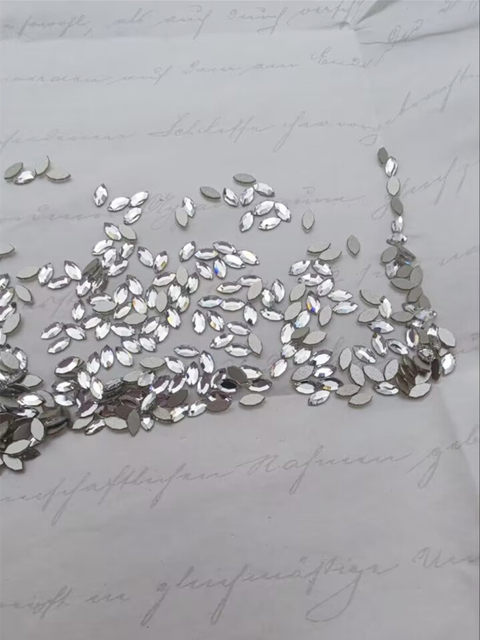 Shijia rhinestone 2200 mini flat bottom horse eye Austrian manicure jewelry drill handmade DIY Huazi pile drill 4*2mm