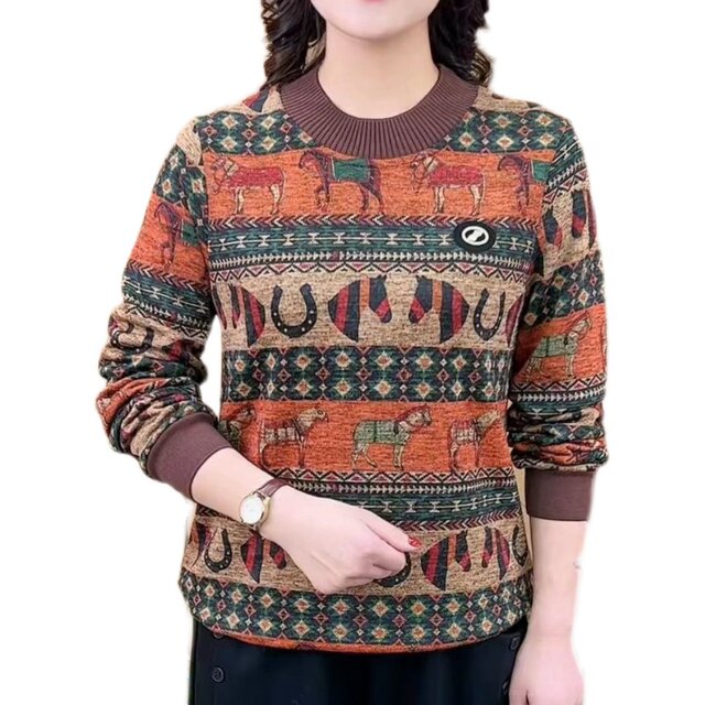 Autumn and winter new fashionable mother's clothing loose velvet warm knitted bottoming shirt for middle-aged and elderly women long-sleeved tops