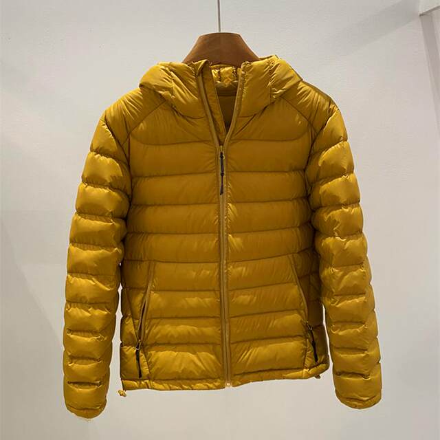 2024 Winter new thin and light hat outdoor down jacket female solid color yoga 90 white duck down warm jacket
