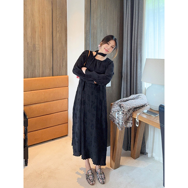 Vogana Cannes Large size original French elegant temperament texture, wrinkle, ribbon loose flared sleeve dress