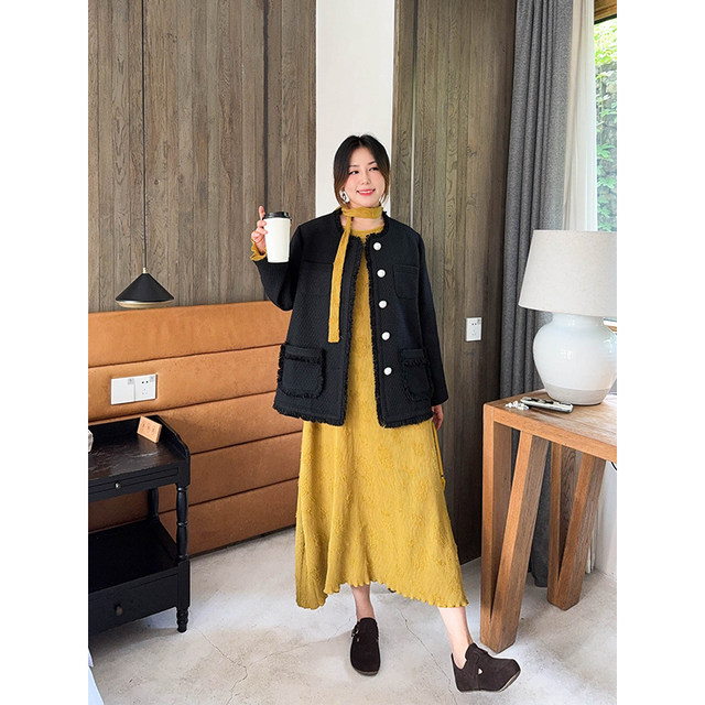 Vogana Cannes Large size original French elegant temperament texture, wrinkle, ribbon loose flared sleeve dress