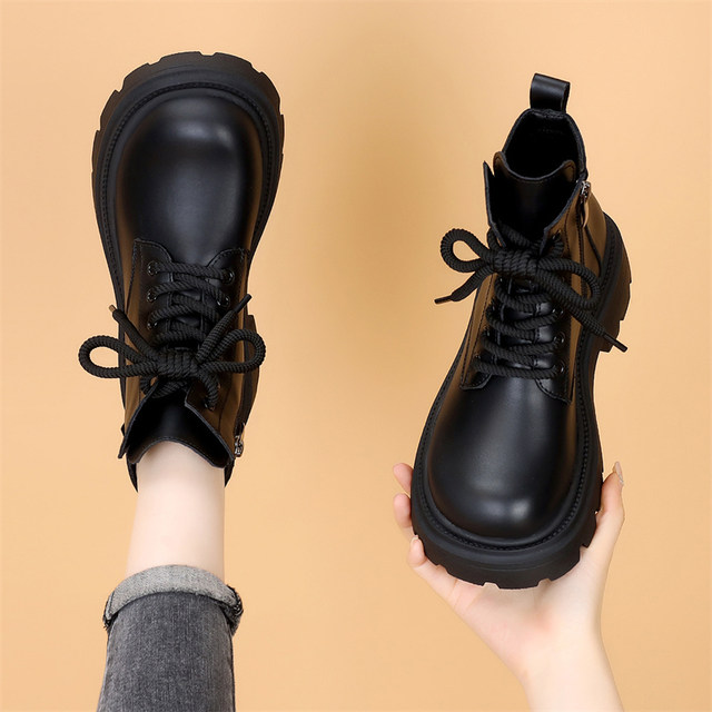 Low-top Martin boots women's single boots 2025 new autumn small round toe plus velvet platform thick-soled fashionable short boots