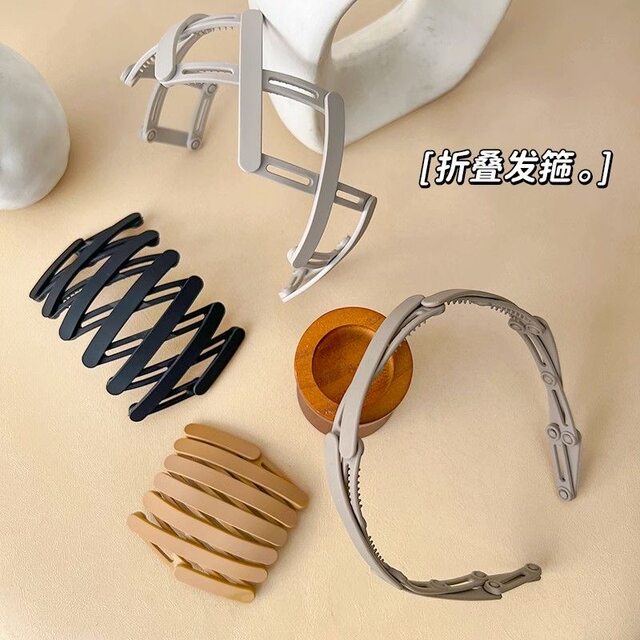 Retractable Hoop Folding and retractable hair hoop female travel with a short face ...