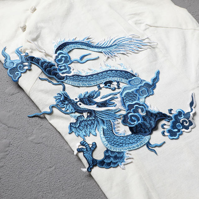 Chinese wind dragon embroidery stickers large Tengyun driving foggy ...