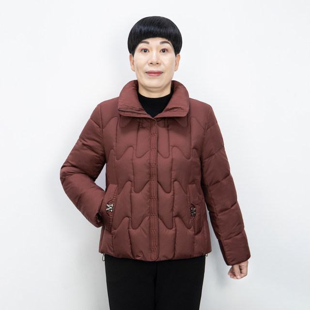 Mother over 50 years old cotton-padded winter coat casual warm women's 2025 new middle-aged women's cotton-padded coat foreign style