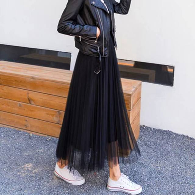 Internet celebrity gauze skirt women's skirt slim pleated temperament skirt draped mesh a-line high waist 2025 new elastic retro
