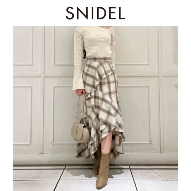 
SNIDEL autumn and winter style elegant high waist irregular plaid ruffled skirt SWFS245041