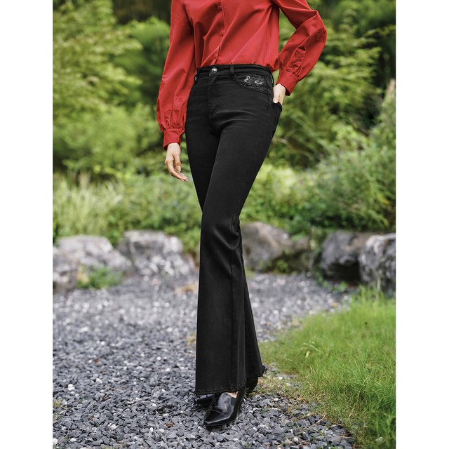 Inman Black Technology Elastic Lycra denim bell-bottom pants for women's new bead-sheet embroidered mid-high waist trousers 18412539