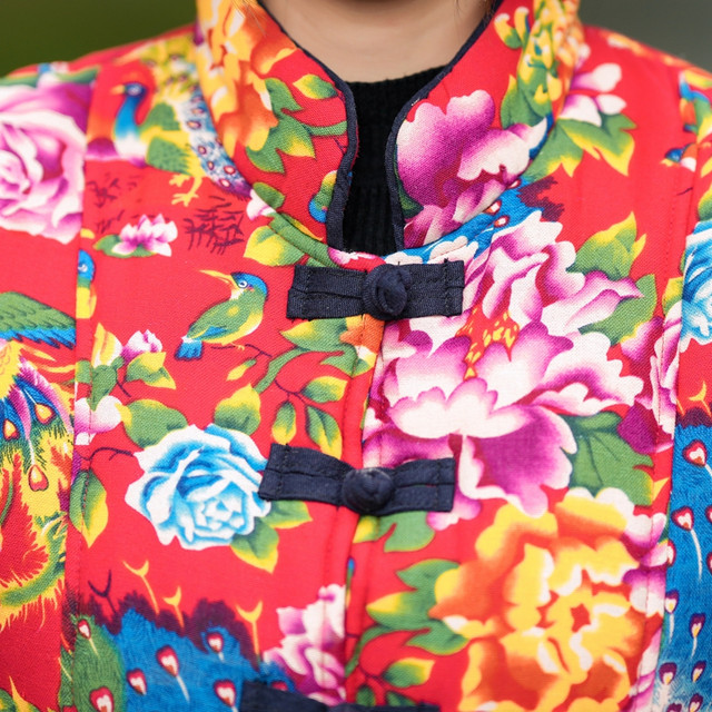 Middle-aged and elderly women's autumn and winter style ethnic style plus velvet warm vest short-sleeved Chinese style retro cotton vest jacket
