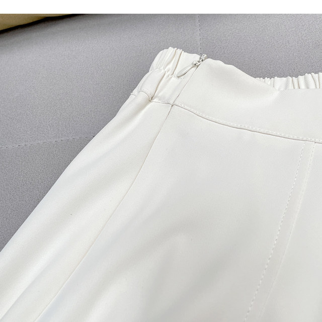 Spliced ​​skirt for women in spring and autumn zipper elastic large sway work temperament simple solid color umbrella skirt versatile midi skirt
