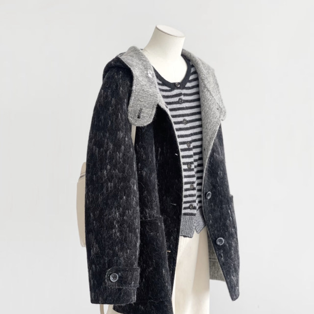 Spring and winter new variegated tweed coat coat college hooded age-reducing high-end Korean version women loose lazy high-end
