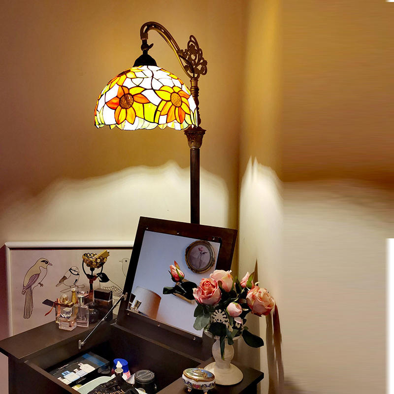 落地灯客厅书房看书护眼创意北欧美式复古卧室床头灯智能立式地灯