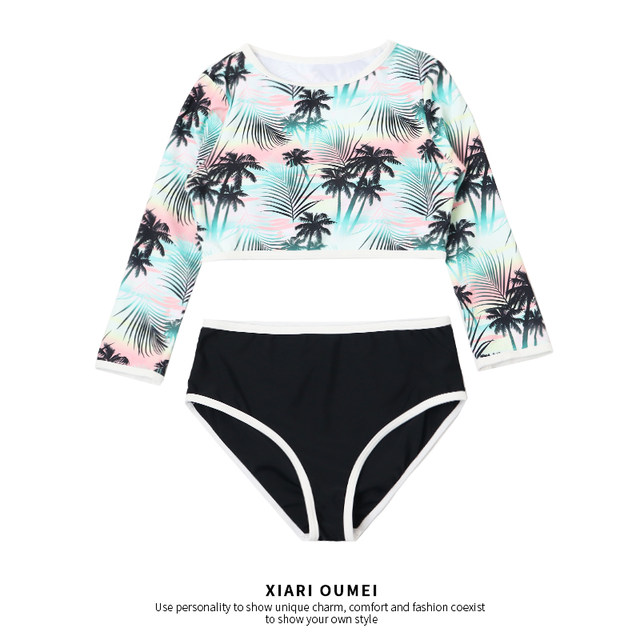 Export new children's long-sleeved split swimsuit fashionable sun protection girl triangle swimsuit cute big children's swimsuit with breast pad