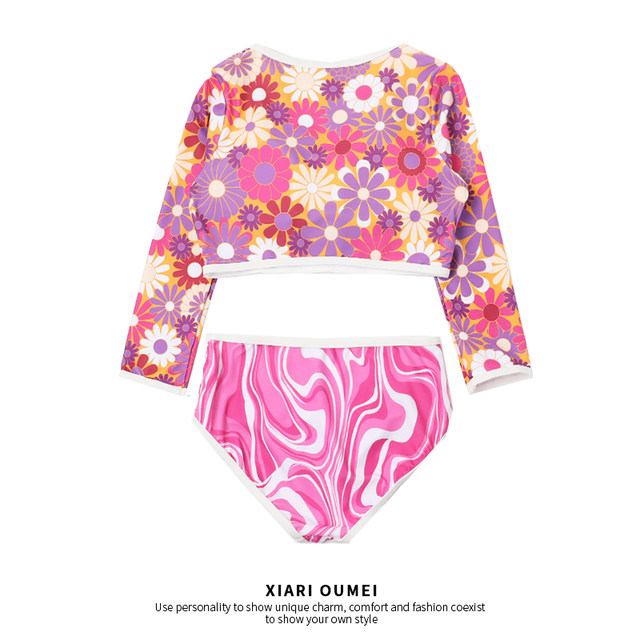 Export new children's long-sleeved split swimsuit fashionable sun protection girl triangle swimsuit cute big children's swimsuit with breast pad