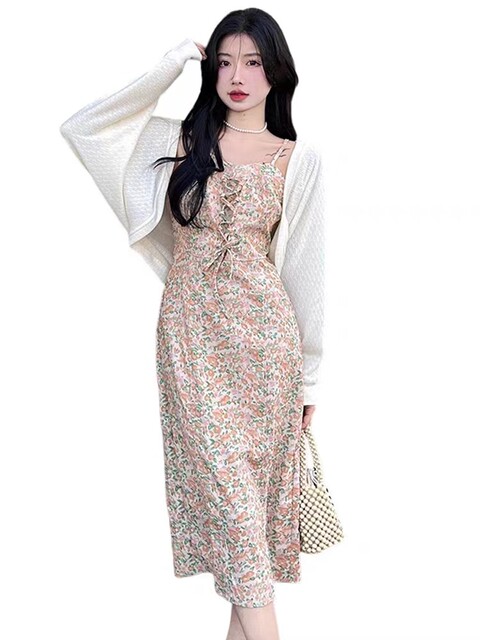 Large size fat sister hollow knitted cardigan jacket Female spring and autumn new covers with shawl shirt sunscreen shirt
