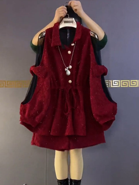 Fat sister large size women's clothing 2022 early spring new style small fragrance style loose waist top shorts slimming two-piece suit