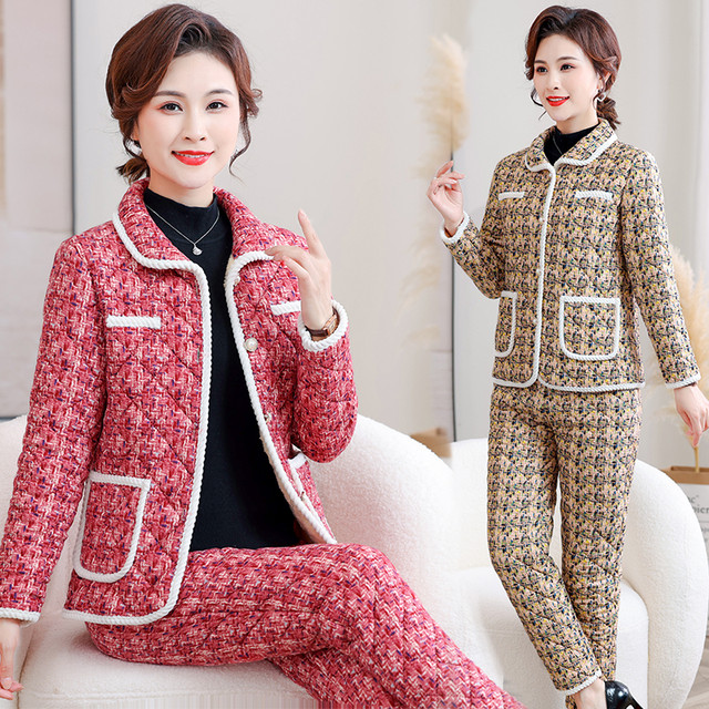 New autumn and winter mother's long-sleeved cotton coat and cotton pants two-piece suit large size loose three-layer thickened cotton coat warm winter clothing