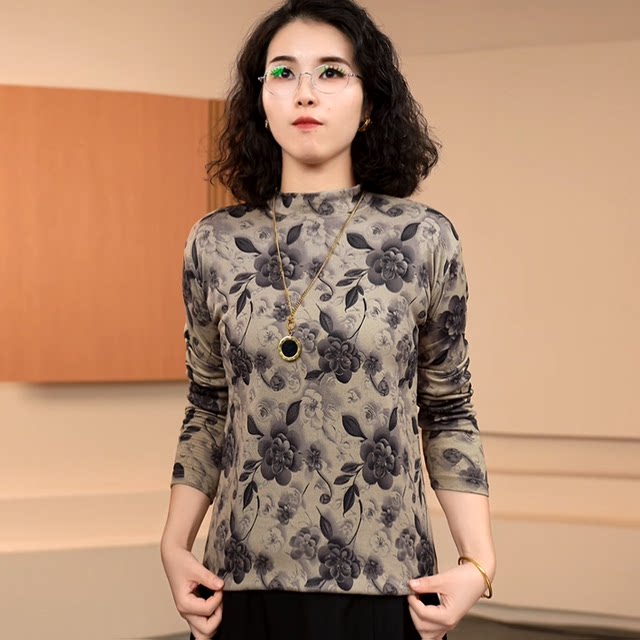 2025 autumn new half-high neck printed base shirt mother suit long-sleeved T-shirt slim and warm top for women