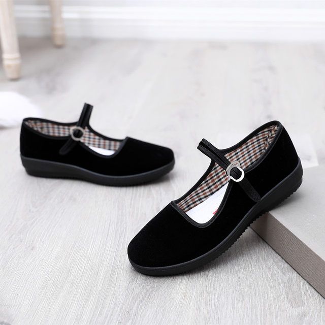 Old Beijing cloth shoes, women's cotton shoes, flat shoes, non-slip work shoes, black square dance shoes, mother's shoes, soft soles