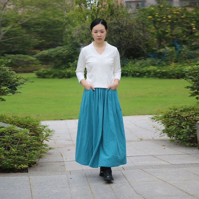 Customized autumn and winter new thickened ramie half-body long skirt literary large size large hem skirt high waist commuter pleated A-skirt