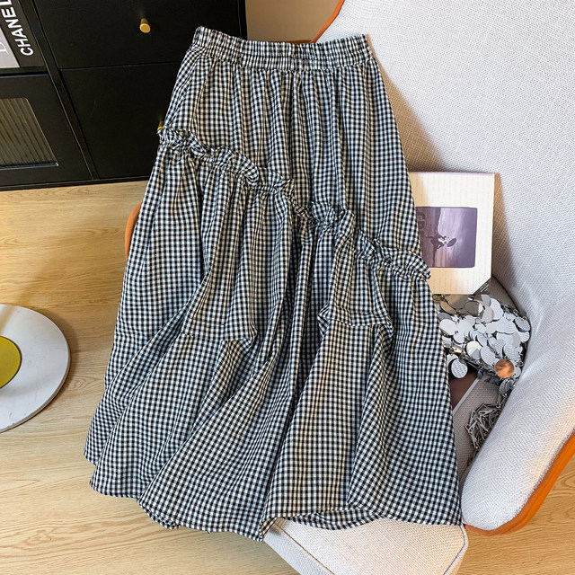 Retro black and white plaid black earring skirt for women in summer irregular A-line thin casual high-waisted long skirt
