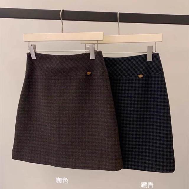 Large size woolen A-line plaid skirt mid-skirt autumn and winter hips thick mid-length skirt high waist retro wool short skirt