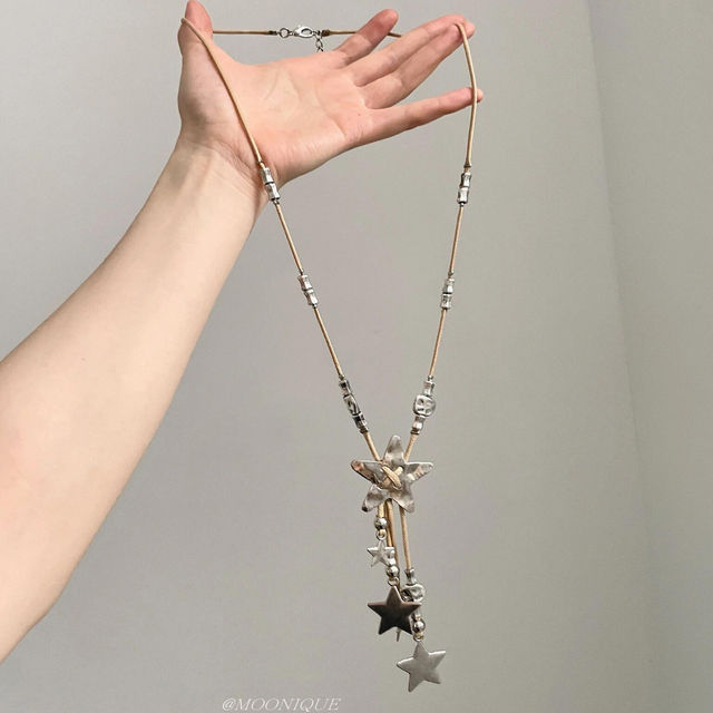 Retro old star tassel long necklace for women's bohemian niche sweater chain sweet and cool versatile accessories