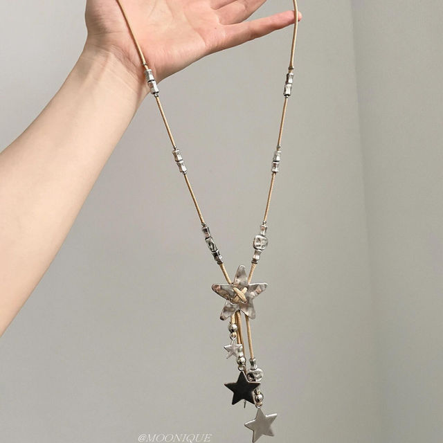 Retro old star tassel long necklace for women's bohemian niche sweater chain sweet and cool versatile accessories