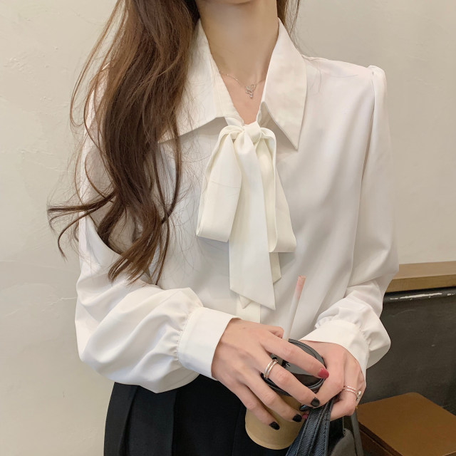 Large size women's lantern sleeve bow shirt white commuting shirt women's lace-up design professional long-sleeved top