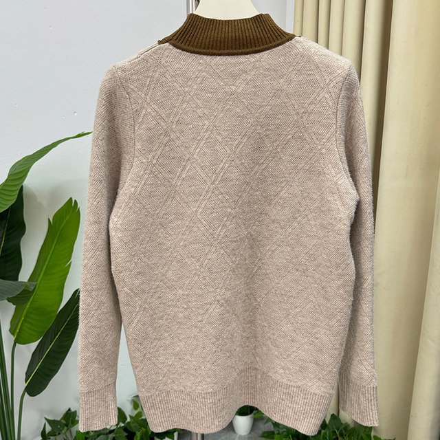 Mom's winter clothing fashionable fake two-piece bottoming shirt plus velvet thickened top fashionable middle-aged and elderly women's winter sweater middle-aged