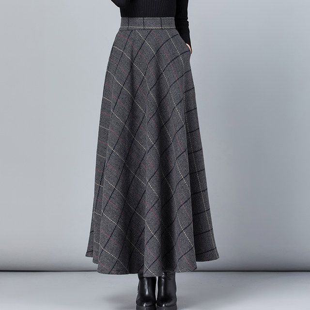 2025 autumn and winter new versatile plaid wool skirt for women high waist A-line long skirt large dance skirt large size skirt

