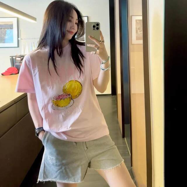 Age-reducing cat print pattern pink pomegranate round neck pure cotton short-sleeved T-shirt for women 2025 new letter top