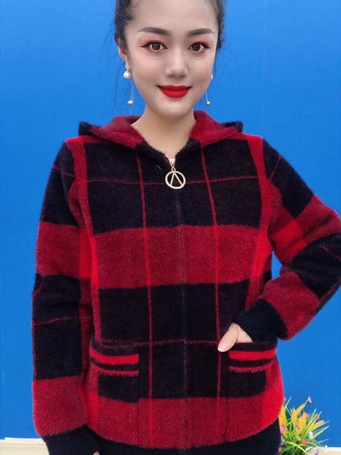 Mom's autumn and winter imitation mink short jacket new large plaid age-reducing fashion middle-aged and elderly women's woolen short jacket