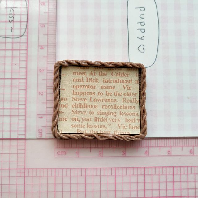 
Miniature simulation bread woven basket food play plate doll house pinch decorative plate ornaments handmade diy resin accessories