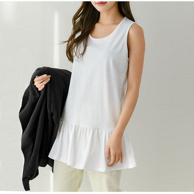 Women's strap vest with loose butt cover vest skirt sweatshirt base artifact white pleated ruffled hem