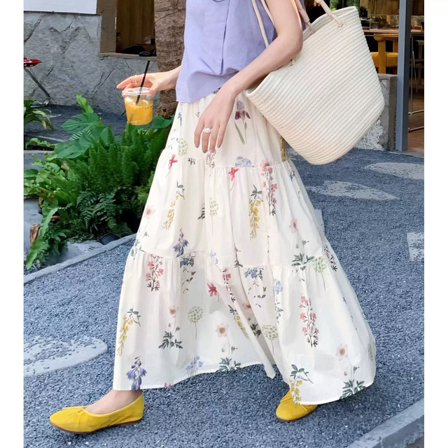 Korean sweet flower a-line elastic waist pleated skirt for women in summer new small sweet midi skirt
