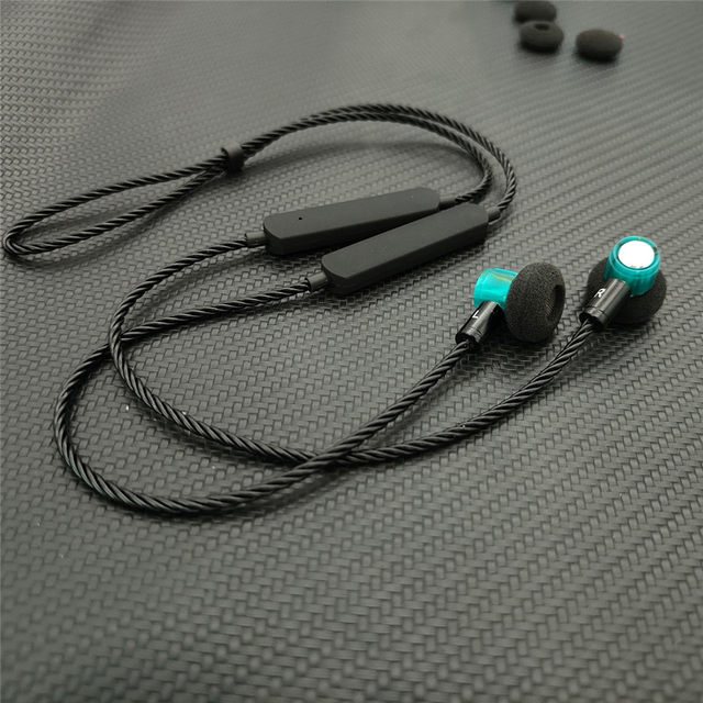 DIY custom flat -headed small size magnetic sports Bluetooth wireless HiFi wired headphones human audio earplug
